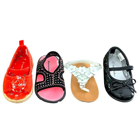 Kids Shoes Size 3 Bundle of 4 Sandals Water Shoes - Picture 1 of 16